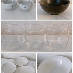 【0円】生活食器39点無料でお譲りします！コップ、皿、カトラリー...