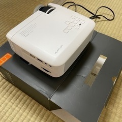 プロジェクター