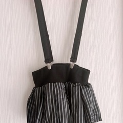 サスペンダー付き スカパンの画像