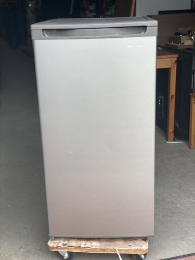 ☆激安品!!☆ スキャンクール 1ドア冷凍庫 85L SKM-85F グレー 2018年 家電 キッチン家電 冷凍庫
