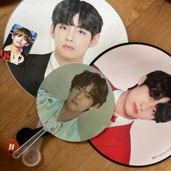 早い者勝ち！BTS好きさん♪お譲りします！うちわ、TATA.カード、