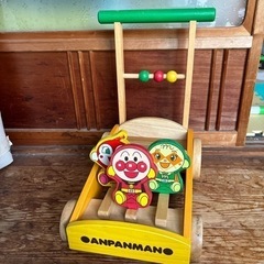 アンパンマン  カタカタ　手押し車