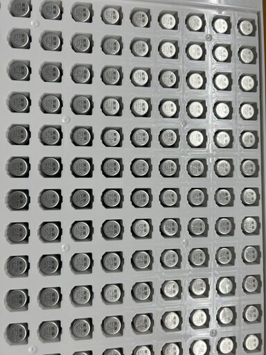 電解コンデンサ新品480個