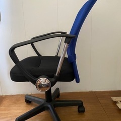 (取引き中)回転イス　椅子　回転椅子の画像
