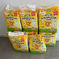 ピジョン トイレトレーニングパッド242枚！の画像