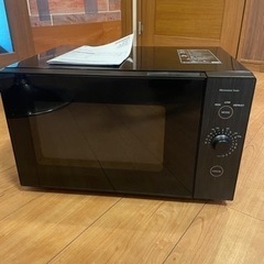 電子レンジ　ブラックの画像