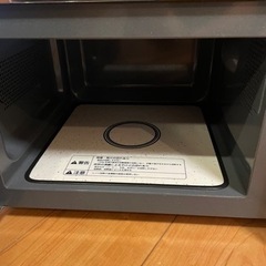 電子レンジ　ブラックの画像
