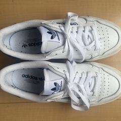 24cm adidasスニーカー