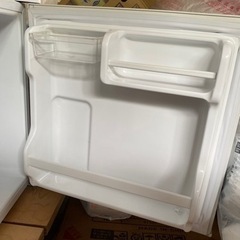 🔴本日限定無料🆓🔴ミニ冷蔵庫（2011年製) MORITAの画像
