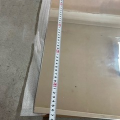 【新品未使用】　鏡　ミラー 長さ:57cm  幅:45cm 　　　の画像