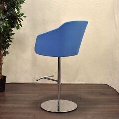 ≪yt1486ジ≫『複数在庫』アウトレット家具 昇降カウンターチェア 試作サンプル品 青系 バケット型 バーチェア/ハイチェア/回転/上下 60429-02の画像