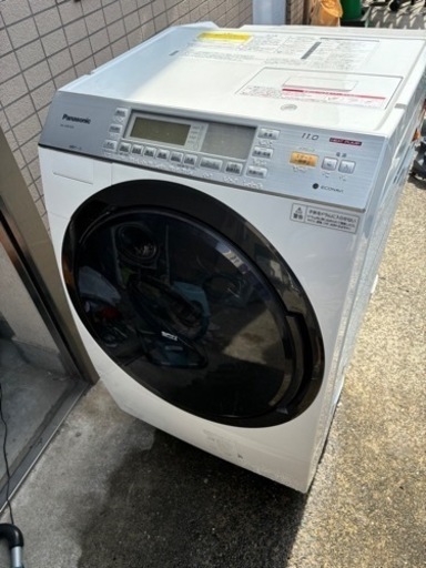 【取引中】【分解洗浄済み】パナソニックドラム式 2016年式  NA-VX8700R 洗濯11kg 乾燥 6kg 右開き　Vベルト交換　無料配達設置行います(条件あり) Panasonic  ヒートポンプ式洗濯乾燥機