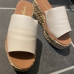 美品　厚底サンダル　24センチの画像