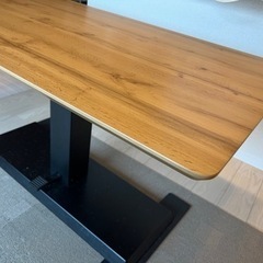 ニトリ　昇降式　ダイニングテーブルの画像