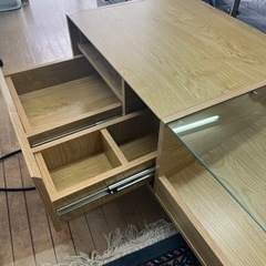 ドレッサーテーブルの画像