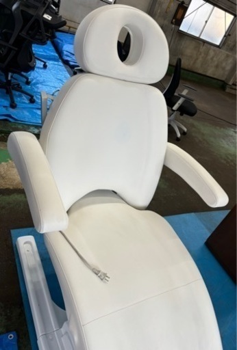 【格安！】電動フェイシャルベッド Bestone (有孔) 長さ200cm×幅60cm×高さ40～90cm