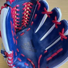 【値下】限定品｜アディダス 限定メタリックカラーグラブの画像