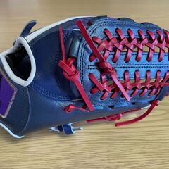 【値下】限定品｜アディダス 限定メタリックカラーグラブの画像