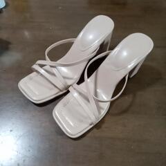 【差し上げます‼️⠀】【未使用品！ サンダル ヒール⠀】靴 サン...