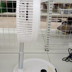★ジモティ割あり★ 株式会社ヤマダホールディングス 扇風機  22年製 動作確認／クリーニング済み TJ7265の画像