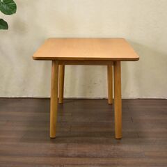 ≪yt1487ジ≫ アウトレット家具 ダイニングテーブル W140xD85 試作サンプル品 オーク無垢材？/ナチュラル/丸脚/北欧デザイン/シンプル 60503-01の画像