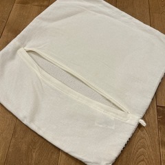 10月末で処分します⭐️クッション⭐️クッションカバーの画像