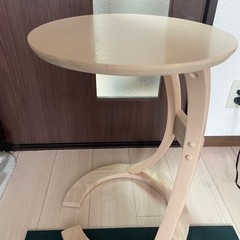 (終了)家具 サイドテーブル　スタイリッシュ　丸型