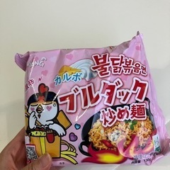 決まりました韓国麺　ブルダック　カルボナーラ
