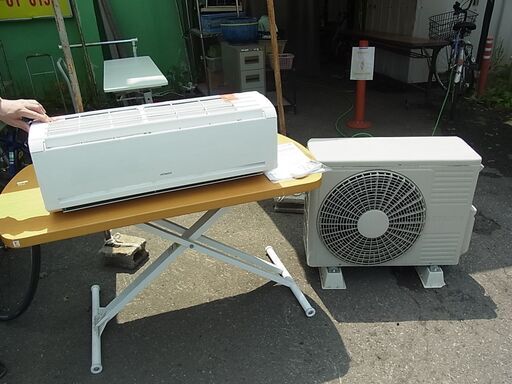 日立　ルームエアコン　白くまくん　RAS-R28Z　2011年製　冷房　暖房　除湿　クーラー