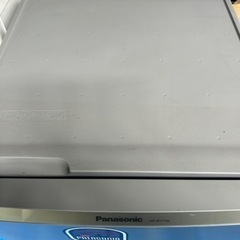 高性能パナソニックスタイリッシュシルバー大きめインテリア冷蔵庫！の画像