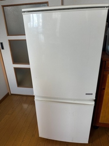 SHARP ひとり暮らしサイズ 冷蔵庫