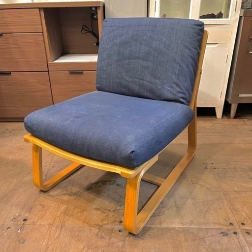 《売約済》【武蔵小山店】 無印　無印良品　MUJI  リビングでもダイニングでもつかえるソファチェア　ソファ　リビングでも　ダイニングでも　デニム　チェア　椅子　イス　Ｂ