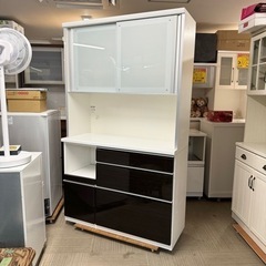 【美品‼️】定価235,400円♪ 松田家具 118cm幅キッチンボード(ハウザーL) 食器棚 収納家具 艶あり木目調ブラック♪