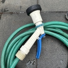 散水ノズル付きホース　約6.8mの画像