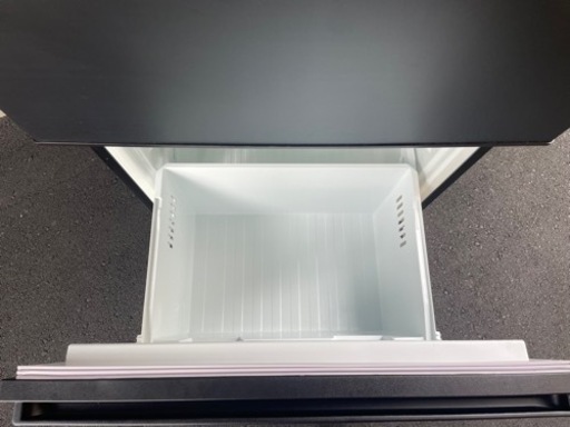 超美品‼️ ※香川県内配送無料  TOSHIBA 東芝　GR-T33SC  冷蔵庫　2022年製　3ドア　ベジータ　326L