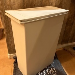 ゴミ箱　無印良品