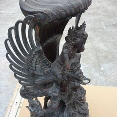 縞黒檀 ガルーダ ヒンドゥー教 バリ島 仏教美術 木彫り 細密彫刻 高さ53cm ビシュヌ神　紫檀 黒檀 インドネシア ヴィシュヌ エスニック ※少々欠けありますの画像
