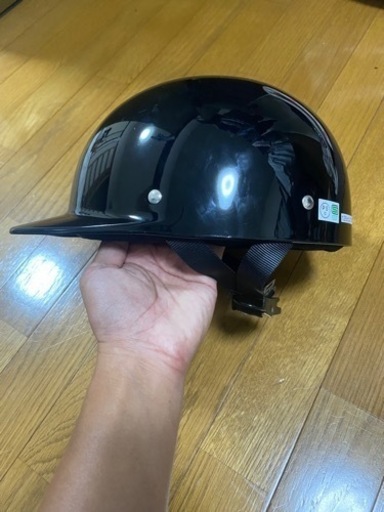 ヘルメット　半キャップ