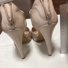 パンプスの画像