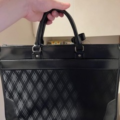通勤用カバンの画像