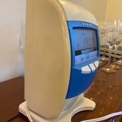 タイムレコーダー(タイムカード付)の画像