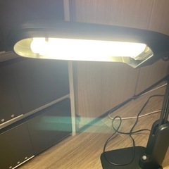 デスクライトの画像