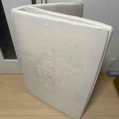 アイリスオーヤマ マットレス シングル ふつう 厚さ4cm 適度な硬さ コンパクトに収納 ホワイト MTRF-Sの画像