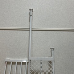 つっぱり棚　2つの画像