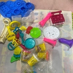 プレイドー Play-doh 小麦ねんど❣️オプションパーツ多め❣️砂遊び　室内遊びの画像
