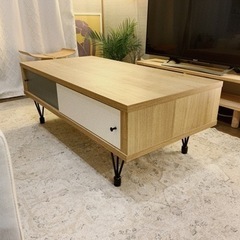 モダンデコ　ローテーブルの画像