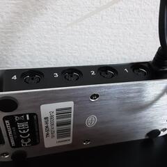 Thrustmaster SIM HUB スラストマスター シム ハブの画像