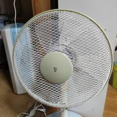 家電 季節、空調家電 扇風機の画像