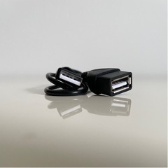 【未使用】USBポート+USBケーブル付ワンショルダーバッグ　ブラック　の画像