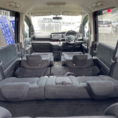 8人乗り☆月々1.2万円〜分割払い可❗️車検2年付き！大人気☆HONDA ステップワゴン☆HDDナビ付き☆DVD見れます☆バックカメラ付き☆ETC付き☆両側電動スライドドア☆ドライブレコーダー付きのフル装備☆車内広々三列シート‼️の画像